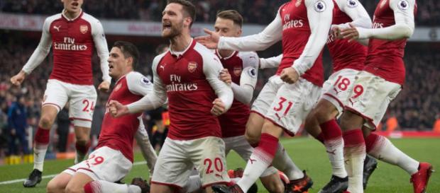 Arsenal condemn social media abuse aimed at journalist after club ... - thesun.co.uk Arsenal condemn social media abuse aimed at journalist after club ... - thesun.co.uk