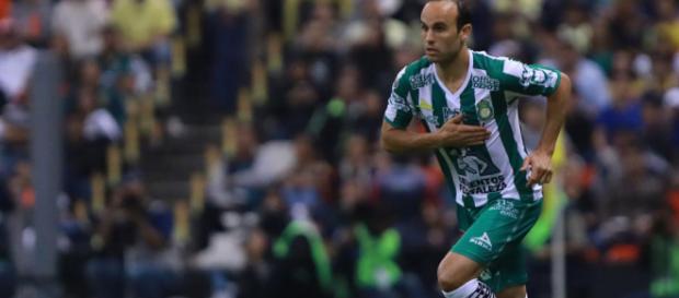 El estadounidense criticó con ironía la baja entrada en el Azteca. El estadounidense criticó con ironía la baja entrada en el Azteca.