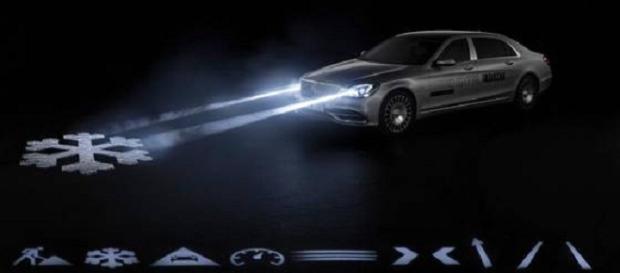 Las nuevas lámparas de Mercedes advierten de peligro. Las nuevas lámparas de Mercedes advierten de peligro.