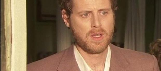 Il Segreto, trame iberiche: Nicolas fa una scoperta choc su Mariana Il Segreto, trame iberiche: Nicolas fa una scoperta choc su Mariana