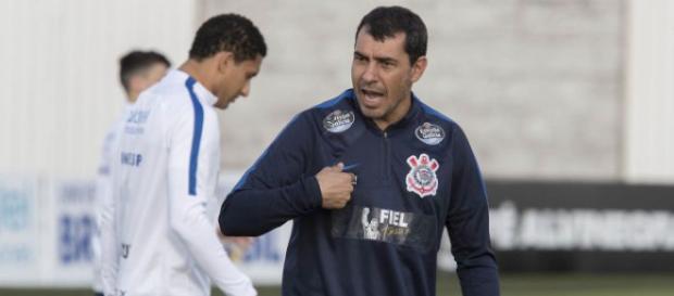 Jogador quer atuar na equipe de Fábio Carille Jogador quer atuar na equipe de Fábio Carille