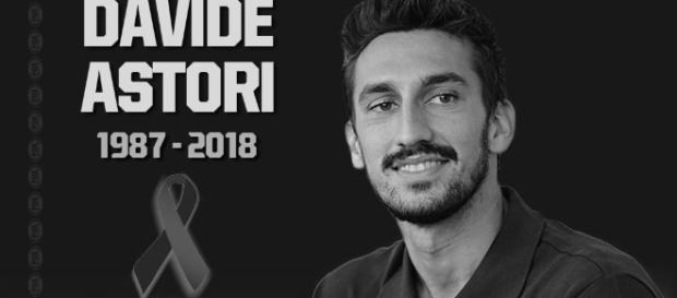 La Fiorentina da el último adiós a su eterno capitán Davide Astori La Fiorentina da el último adiós a su eterno capitán Davide Astori