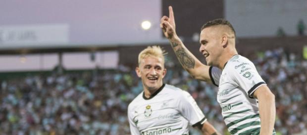 Santos derrota a Monterrey y se queda con el liderato del torneo ... - com.mx Santos derrota a Monterrey y se queda con el liderato del torneo ... - com.mx