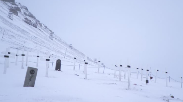 Il cimitero di Longyearbyen in Norvegia &egrave; inattivo da 70 anni. Qui &egrave; 'vietato' morire.