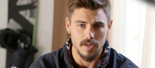 Gossip: Francesco Monte tra Paola e il ritorno a Uomini e donne. Gossip: Francesco Monte tra Paola e il ritorno a Uomini e donne.