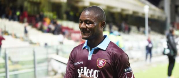 Il centrocampista della Salernitana Joseph Minala Il centrocampista della Salernitana Joseph Minala