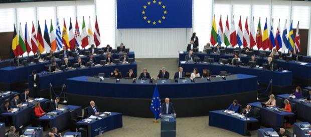 Juncker assure que le Royaume-Uni regrettera sa décision Juncker assure que le Royaume-Uni regrettera sa décision