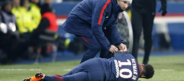 La blessure de Neymar, coup d'arrêt au projet parisien La blessure de Neymar, coup d'arrêt au projet parisien