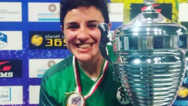 Teresa Saraniti con la Coppa Italia di A2