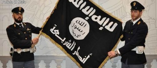 arresto marocchino accusato di propaganda isis