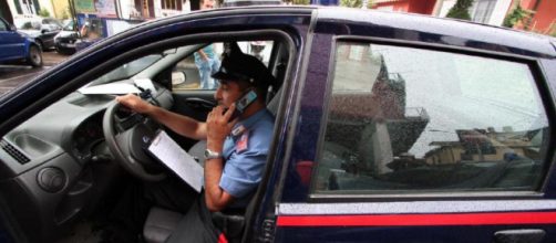 Colombiano arrestato per violenza sessuale e rapina.