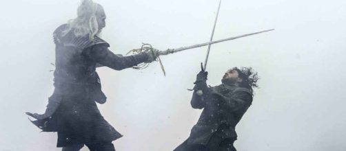 Jon Snow fighting in the Battle of the Bastards during season 6 (Image via Flickr/BagoGames)