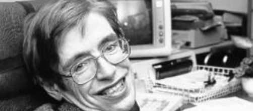 Stephen Hawking Changes His Mind About Euthanasia. Will You? | Big ... - bigthink.com