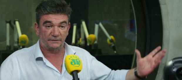 Presidente do Corinthians cumpre promessa e Timão terá novos reforços Presidente do Corinthians cumpre promessa e Timão terá novos reforços