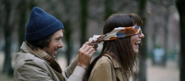 Un amore tra le righe, di Nicolas Bedos Un amore tra le righe, di Nicolas Bedos