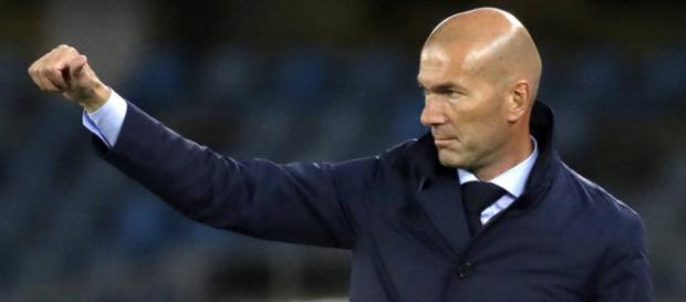 Zinedine Zidane : l'élégance et le charisme Zinedine Zidane : l'élégance et le charisme