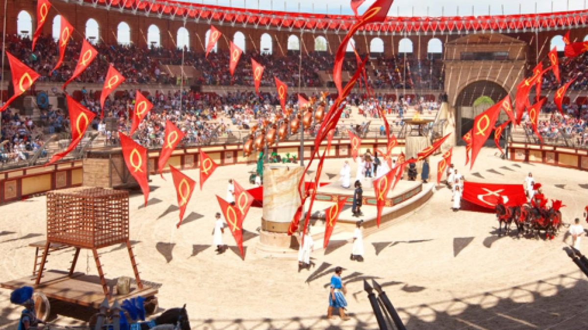 Puy du Fou : un arrêté pourrait tuer le parc