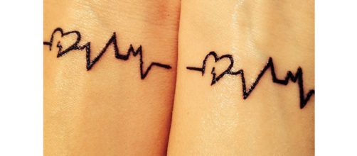 Tatuaggi iper tecnologici: scopriamo come funzionano, la novità medica da conoscere