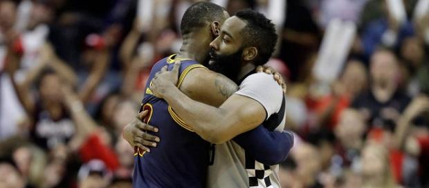 James o Harden ganarán el Más Valioso de la 2017-2018. Foto cortesía sporsnet.ca James o Harden ganarán el Más Valioso de la 2017-2018. Foto cortesía sporsnet.ca