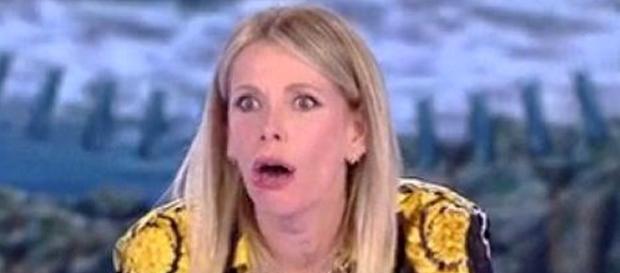 L’Isola dei Famosi 2018: Alessia Marcuzzi nei guai, ecco il motivo L’Isola dei Famosi 2018: Alessia Marcuzzi nei guai, ecco il motivo