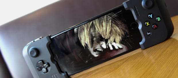 Photo credit of a mobile game to Aaron Yoo via Flickr. Photo credit of a mobile game to Aaron Yoo via Flickr.