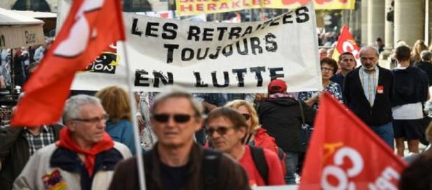 Pouvoir d'achat : les retraités français manifestent ! Pouvoir d'achat : les retraités français manifestent !