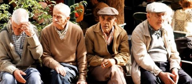Anche la pensione di cittadinanza nel programma M5S Anche la pensione di cittadinanza nel programma M5S