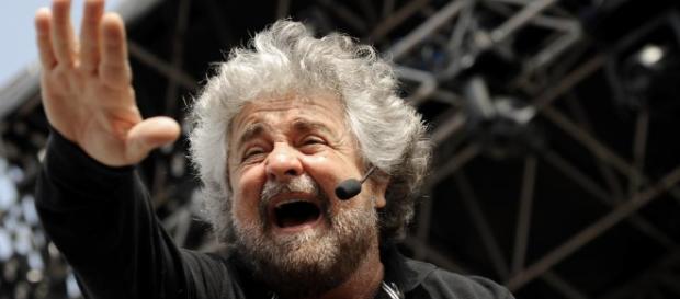 Beppe Grillo ha dichiarato, nel 2017, più di 400 mila euro Beppe Grillo ha dichiarato, nel 2017, più di 400 mila euro