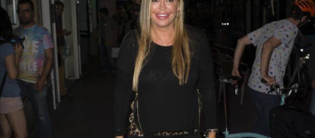 Belén Esteban saldrá en otro programa. Belén Esteban saldrá en otro programa.