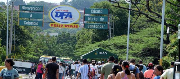 El gobierno de Colombia otorgará residencia a venezolanos desplazados El gobierno de Colombia otorgará residencia a venezolanos desplazados