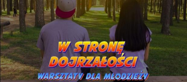 Dlaczego chcą robić z naszych dzieci kompletnych idiotów? (fot. kobieta.pl) Dlaczego chcą robić z naszych dzieci kompletnych idiotów? (fot. kobieta.pl)