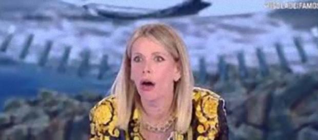 L'Isola dei Famosi sospeso da Canale 5? L'Isola dei Famosi sospeso da Canale 5?