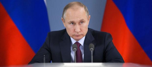 Vladimir Poutine attend sa réélection Vladimir Poutine attend sa réélection