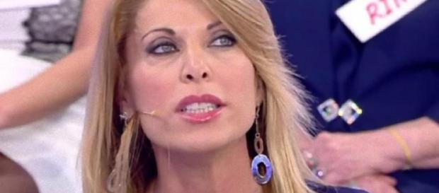 Gossip U&D, Anna Tedesco spiazza tutti e torna al Trono Over: ecco ... - blastingnews.com Gossip U&D, Anna Tedesco spiazza tutti e torna al Trono Over: ecco ... - blastingnews.com