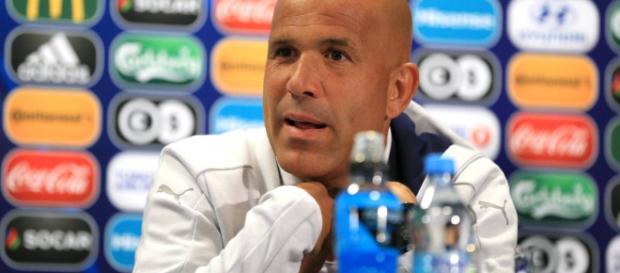 TOPFÚTBOL on Twitter: "Expectación en la sala de prensa de ... - twitter.com TOPFÚTBOL on Twitter: "Expectación en la sala de prensa de ... - twitter.com
