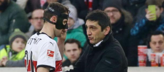 Trainer Tayfun Korkut (re.), Kapitän Christian Gentner: Wichtige ... - stuttgarter-nachrichten.de Trainer Tayfun Korkut (re.), Kapitän Christian Gentner: Wichtige ... - stuttgarter-nachrichten.de