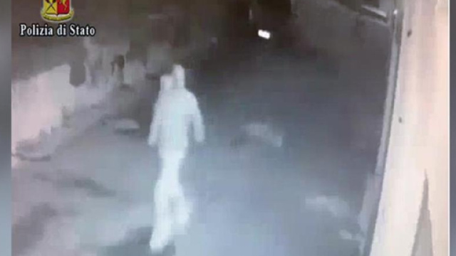 Napoli, arrestati tre minorenni per l'uccisione del vigilante alla ... - lastampa.it