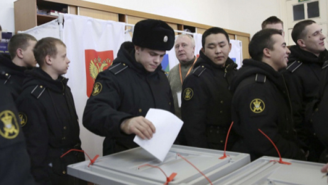 Pendant 18 ans, les russes ont voté Vladimir Poutine et ne le regrettent pas.