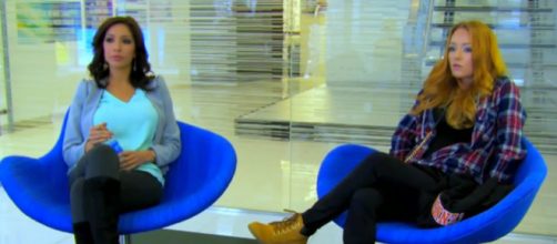 Farrah Abraham and Maci Bookout appear on 'Teen Mom OG.' [Photo via MTV/YouTube]