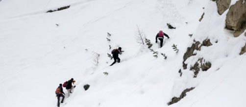 Guida alpina francese salva una famiglia nigeriana, rischia cinque anni di carcere