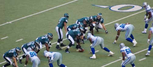 Will the Dallas Cowboys play rival Philadelphia Eagles on 2018 opening night? [Image by Billy Bob Bain / Wikimedia]