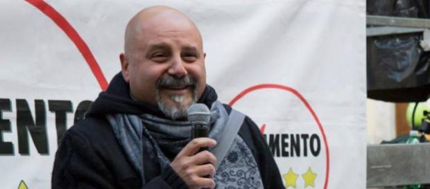 Inainte sa fie senator, Dessi obisnuia sa bata românii Inainte sa fie senator, Dessi obisnuia sa bata românii