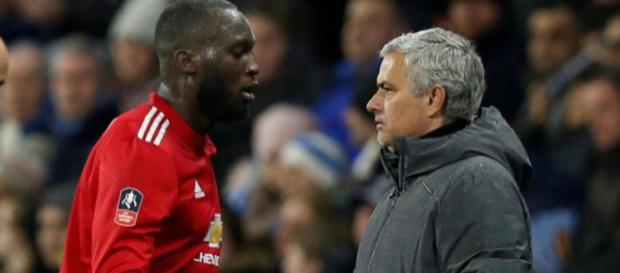 O atacante Lukaku com José Mourinho O atacante Lukaku com José Mourinho