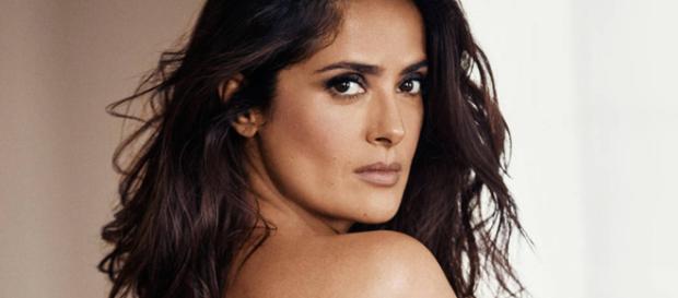 Salma Hayek humbled by CinemaCon award in Las Vegas – Las Vegas ... - reviewjournal.com Salma Hayek humbled by CinemaCon award in Las Vegas – Las Vegas ... - reviewjournal.com