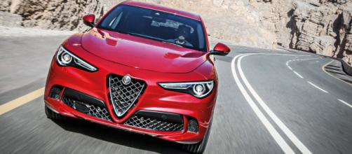 Alfa Romeo Stelvio scala le tedesche: è il suv premium più richiesto a febbraio