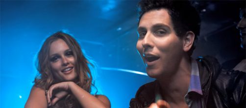 Cobra Starship was responsible for one of the biggest summer hits of the 2000s. [Image credit: Fueled by Ramen/YouTube]