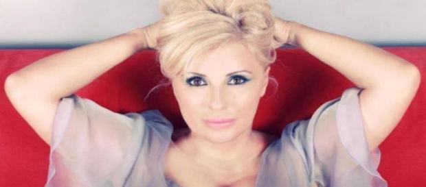 Gossip U&D: Tina Cipollari nei guai Gossip U&D: Tina Cipollari nei guai