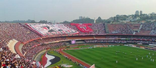 São Paulo quer modernizar o Morumbi para concorrer com arenas rivais. São Paulo quer modernizar o Morumbi para concorrer com arenas rivais.