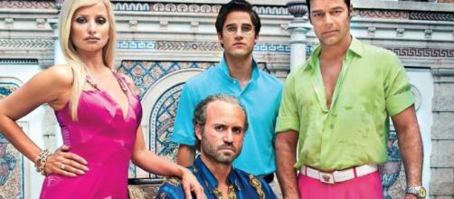Penélope Cruz, Ricky Martin y Édgar Ramírez posan como Antonio D'amico, Donatella Versace y el propio modisto en American Crime Story