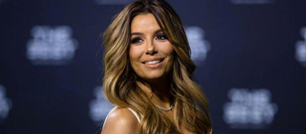 Eva Longoria embarazada de su primer hijo a los 42 años Eva Longoria embarazada de su primer hijo a los 42 años